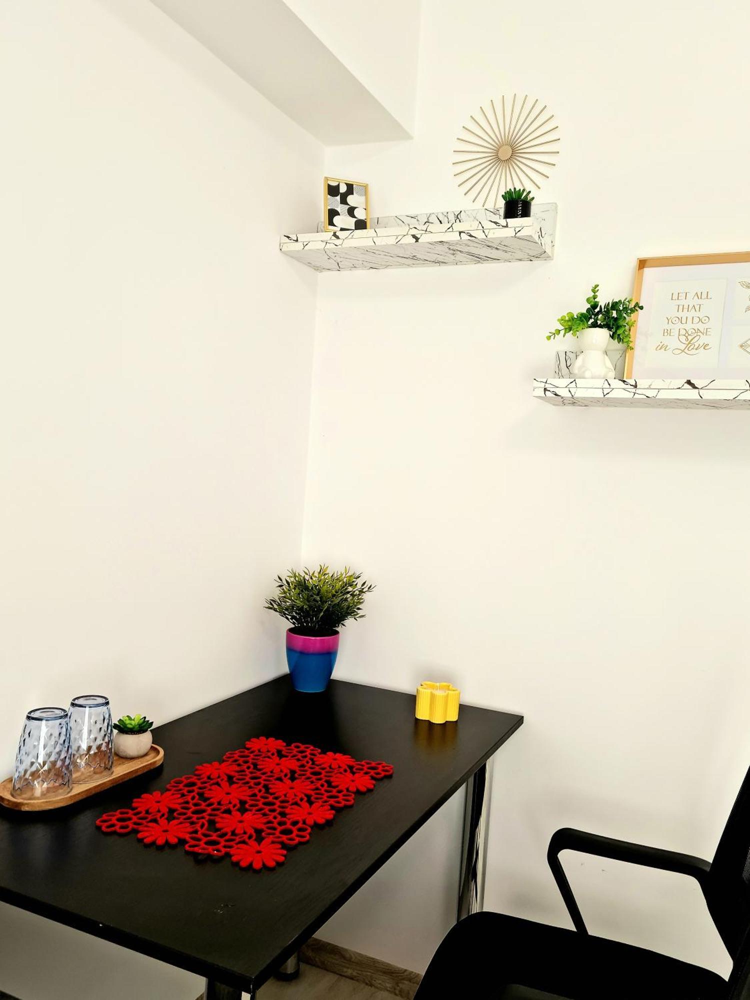 Ultracentral Magheru Studio Apartment Bucharest Exterior photo